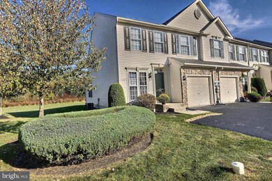 2651 Crabapple Cir, Perkasie, PA 18944 - photo 2