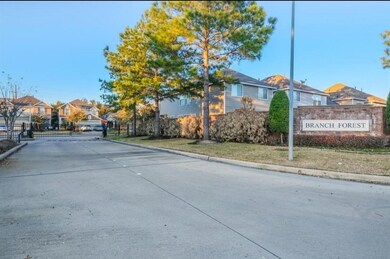 Gated Neighborhood !!!