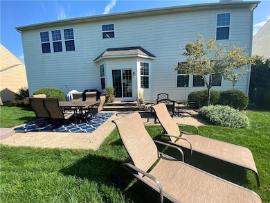 12990 Thames Dr, Fishers, IN 46037 - photo 4