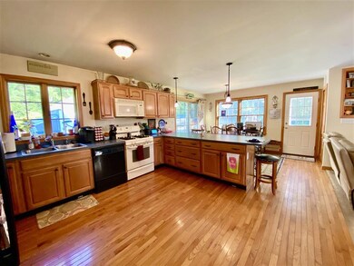 398 E Mountain Rd, Newport, NH 03773 - photo 4