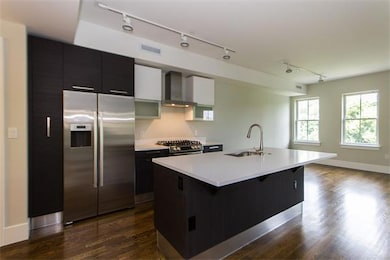 10 St George St unit 301, Boston, MA 02118 - photo 2