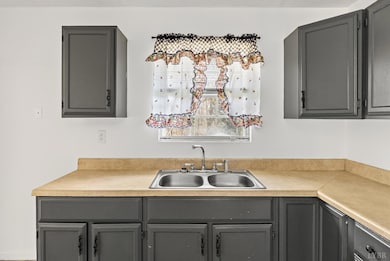 227 Harris Rd, Madison Heights, VA 24572 - photo 7