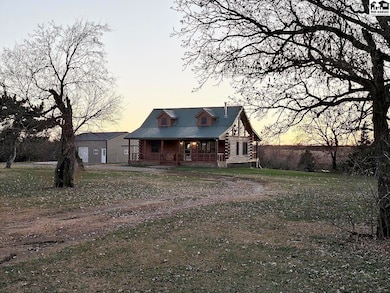 2129 Pawnee Rd, Galva, KS 67443 - photo 2