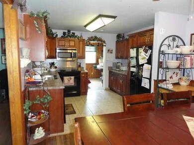 1013 Daniel Place, Jacksonville, NC 28540 - photo 5