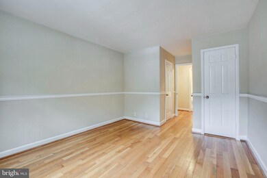 3047 S Buchanan St unit A2, Arlington, VA 22206 - photo 6