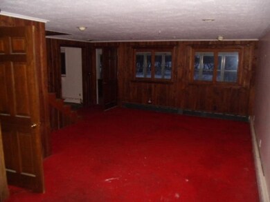 Living Room (2)