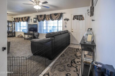 Living Room (2)
