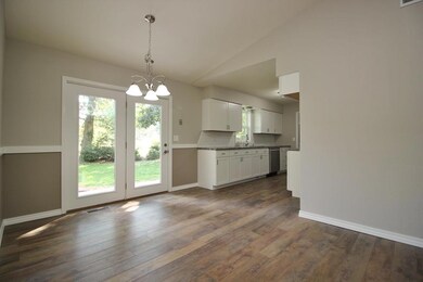 6 Dining Area
