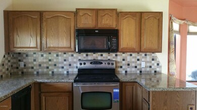 BACKSPLASH OF BEAUTIFUL KITCHEN
