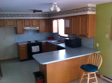 2318 Mountain Laurel Dr, Effort, PA 18330 - photo 7