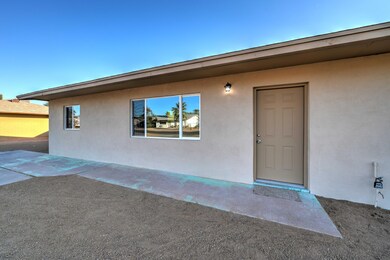 847 E Friar Ave-4