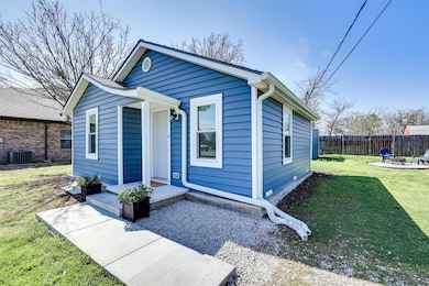 320 S Bowie Dr, Weatherford, TX 76086 - photo 4