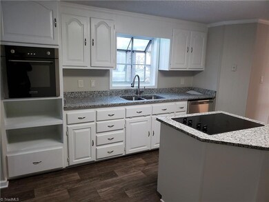 6130 Muddy Creek Rd, High Point, NC 27263 - photo 7