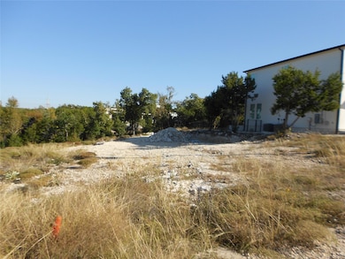 8305 Tombstone Cove, Lago Vista, TX 78645 - photo 3