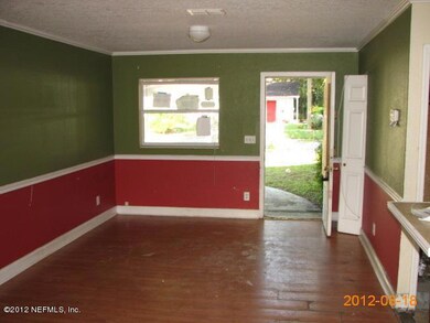 2449 Lourdes Dr W, Jacksonville, FL 32210 - photo 2