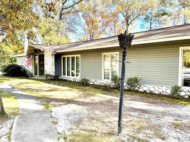 102 Forest Lake Dr, Warner Robins, GA 31093 - photo 4