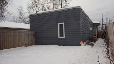 Bragaw house 002