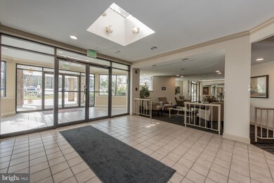 3041 Fallstaff Rd unit 204D, Baltimore, MD 21209 - photo 2