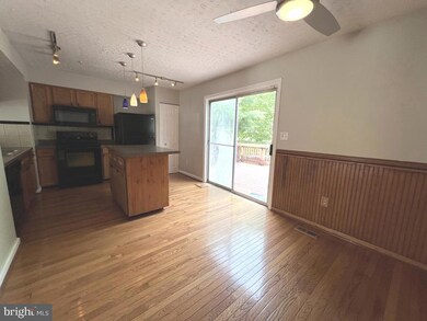 3721 Tall Grass Ct, Randallstown, MD 21133 - photo 7