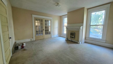 210 W Jessamine St, Fitzgerald, GA 31750 - photo 6