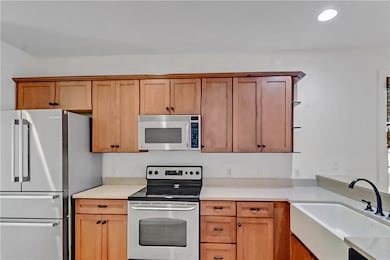 237 Broadway St, Saint Simons Island, GA 31522 - photo 7