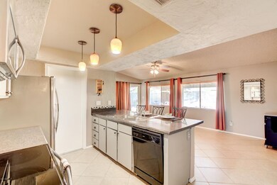 4110 E Tamaya St-9