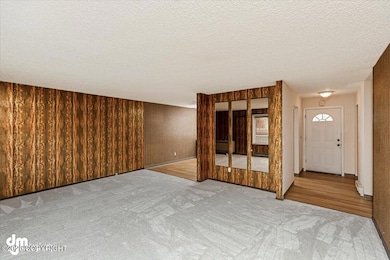 05-IMG_3504_Living Room_SSW