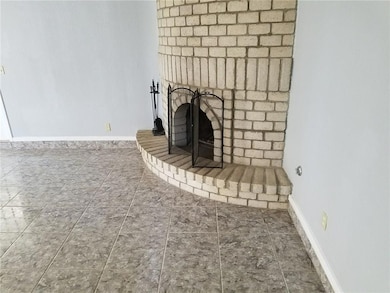 1721 Robert Wynn St, El Paso, TX 79936 - photo 5