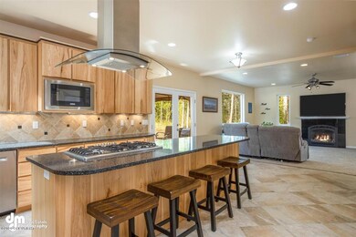 06-Kitchen-ELKO5944-Edit-Edit