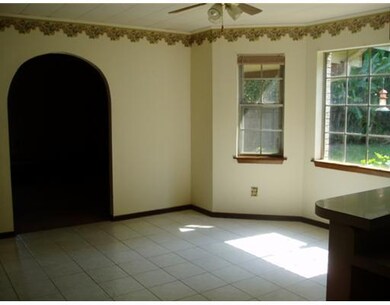 Breakfast Room.