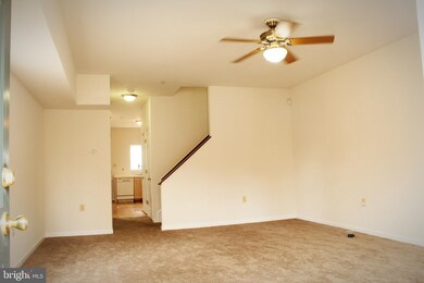 129 W Hamburg St, Baltimore, MD 21230 - photo 2