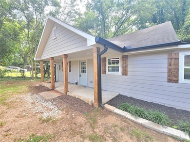 Ranch-style house with a porch