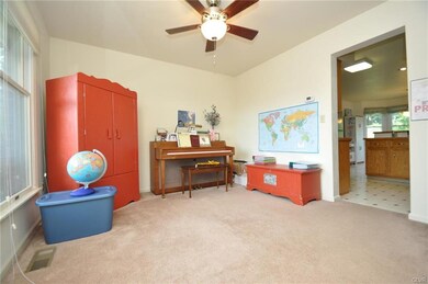 5806 Shady Ln, Nazareth, PA 18064 - photo 7