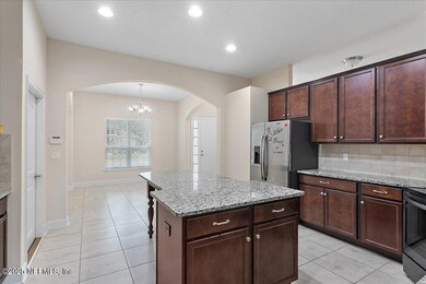 08-Kitchen