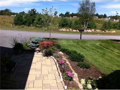 28 Meadow View Ct unit 28, Exeter, RI 02822 - photo 2