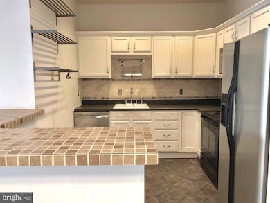 3307 Hemmingway Dr, North Wales, PA 19454 - photo 7