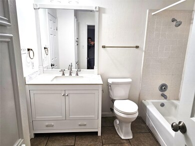 1747 Horseshoe Cir, Round Rock, TX 78681 - photo 5