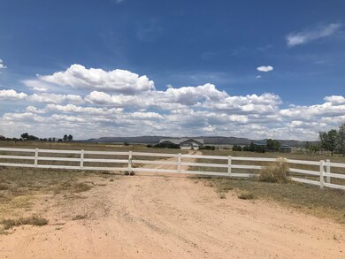 3430 W Runway Rd, Paulden, AZ 86334 - photo 7