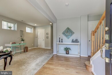 47831 Scotsborough Square, Sterling, VA 20165 - photo 5