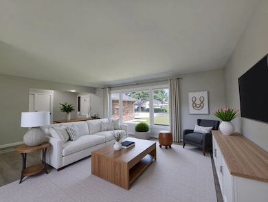 6037 Spring Ln, Matteson, IL 60443 - photo 2