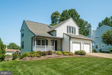 9704 Walthorne Ct, Burke, VA 22015 - photo 2