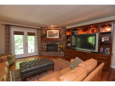 2711 Woodside Dr, Cross Plains, WI 53528 - photo 4