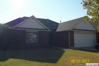 11609 S Forest Ct, Jenks, OK 74037 - photo 7