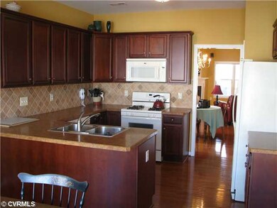 Kitchen - SEE VIRTUAL TOUR FOR ADDITIONAL PHOTOS