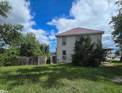 1829 Main St, Keokuk, IA 52632 - photo 3