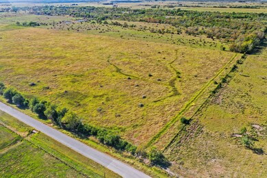 9002 Beard Rd, Needville, TX 77461 - photo 3