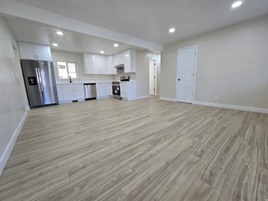 278 W Francis Ave, Layton, UT 84041 - photo 7