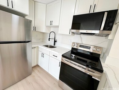 2015 Lime St unit 203, Honolulu, HI 96826 - photo 2