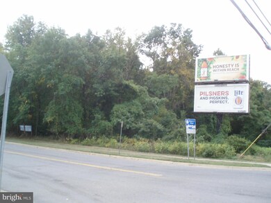 400 Milky Way, Capitol Heights, MD 20743 - photo 2