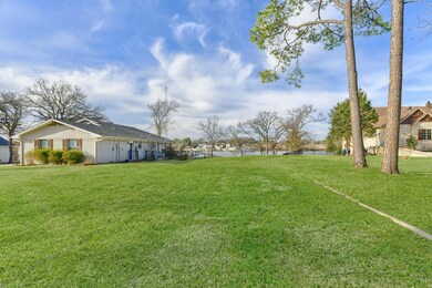 129 Blackfoot Trail, Lake Kiowa, TX 76240 - photo 6